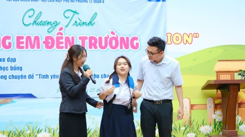 Chương trình: CÙNG EM ĐẾN TRƯỜNG tại trường Tiểu học Lam Sơn