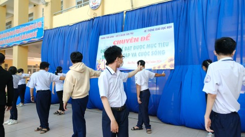 Chuyên đề: ĐỘNG LỰC ĐỂ ĐẠT ĐƯỢC MỤC TIÊU TRONG HỌC TẬP VÀ CUỘC SỐNG tại Trung tâm GDNN - GDTX quận Tân Phú