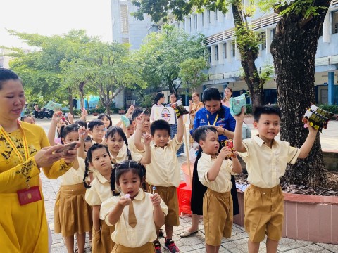 Ngày hội CHÀO ĐÓN HỌC SINH LỚP 1 Trường Tiểu học Hùng Vương